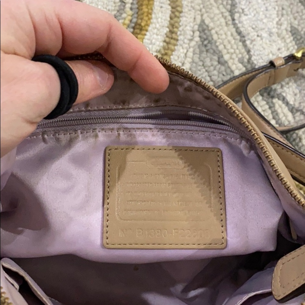 💕 Coach Kirsten tan med leather shoulder bag 💕 - Picture 14 of 16